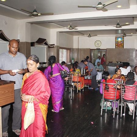 Sivamurugan Hotel Kumbakonam Esterno foto